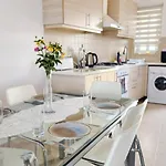 Palm Bay View Esentepe Bahceli Apartment Kyrenia (Northern Cyprus)