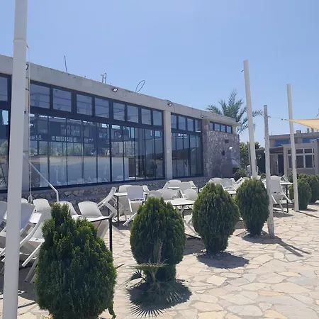 Palm Bay View Esentepe Bahceli Apartment Kyrenia (Northern Cyprus)